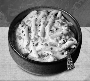 White sauce pasta
