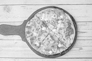 Paneer Makhani Pizza