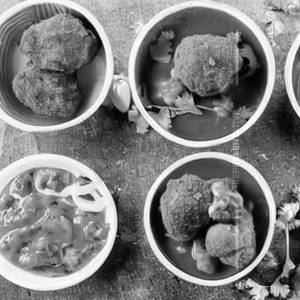 Chicken Balls In Choice Of Sauces