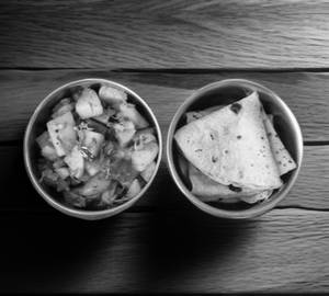 Aloo Jeera With 3 Plain Paratha Combo
