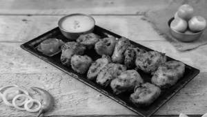 Achari Soya Chaap Tikka  