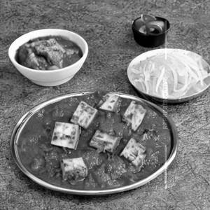 Tukde Paneer De