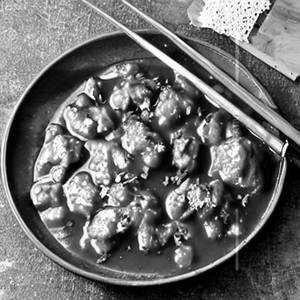 Sauteed Diced Chicken In Choice Of Sauce (gravy)