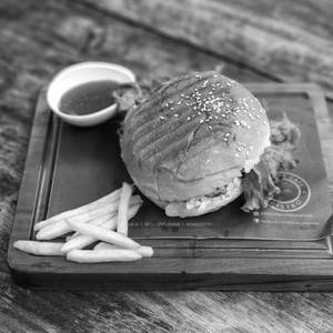 Grilled Chicken Burger