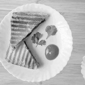 Mix veg sandwich grilled [4 slices]