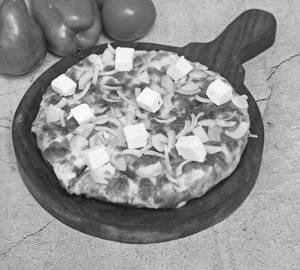 Paneer and Onion Pizza  