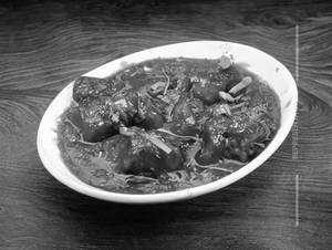 Veg manchurian gravy         