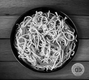 Hakka Noodles (Per Plate)