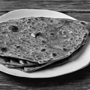 Reshmi Makhani Paratha