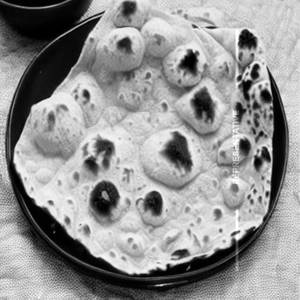 Missi Tandoori Roti