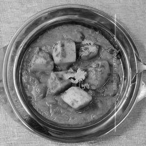 Aloo Potol Kosha