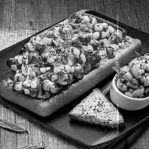 Mushroom & Corn Garlic Bread 