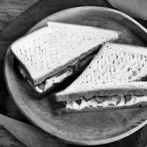 Veg Cheese Sandwich White Bread