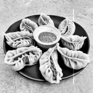 Cheese & Corn Afghani Malai Momos