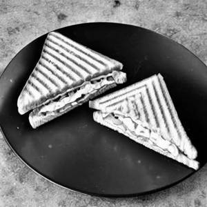 Veg Mayonnaise Sandwich