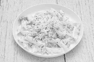 Cheesy White Sauce Pasta