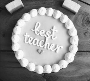 Teachers Day Cake