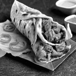 Reshmi Chicken Tikka Rumali Roll