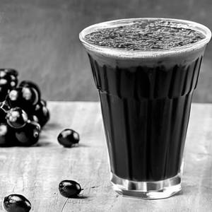 Choco black currant shake