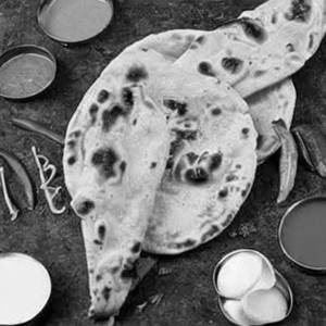 Mushroom Masala Naan Pocket