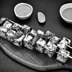 Paneer De Tikkey