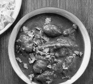 Chicken in Oyester Chilli Sauce Gravy