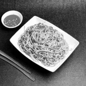Egg Hakka Noodles
