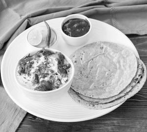 Kadahi Paneer (half) + 3 Butter Tawa Roti