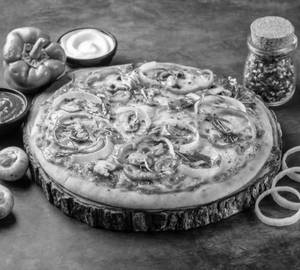 Cheese Capsicum Pizza 