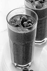 Blueberry Cashew Smoothies