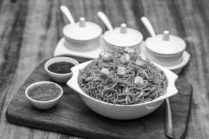 Schezwan Paneer Noodles