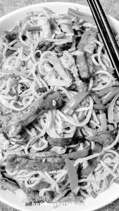 Egg And Chicken Hakka Chowmein