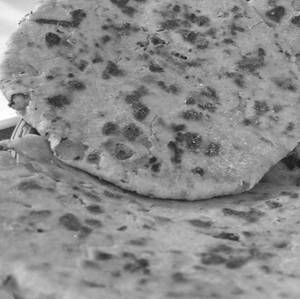 Missi Pyaz Roti