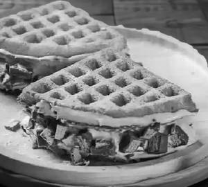 Kitkat Waffle