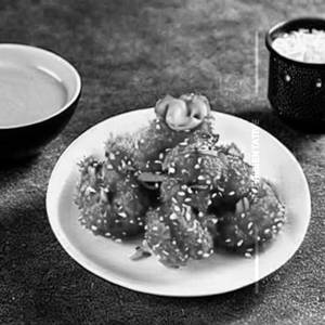 Chilli Fried Sesame Prawns
