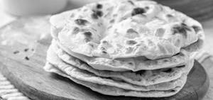 Roti     .
