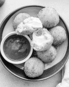 Mozarella Fritters