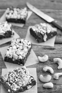 Chashew Brownie