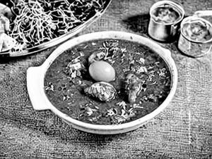 Egg Chicken Tadka