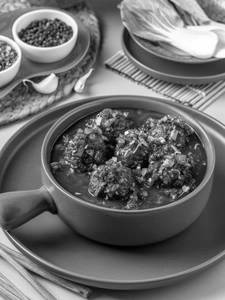 Veg Manchurian Gravy - 6 Pcs (Serves 2)