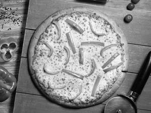 Chicago Capsicum Pizza