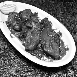 Chilli Garlic Pepper Fish (Bhetki)