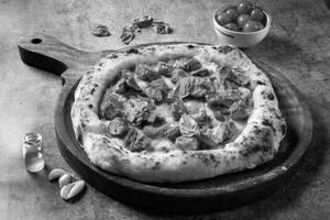 Chicken Diavola Pizza