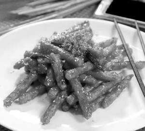 Crispy honey chilli potato
