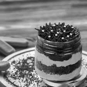 Chocolate jar cake