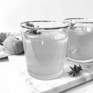 Peach twist mocktail