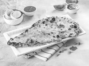 Veg Stuffed Naan