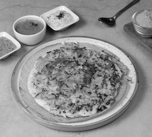 Podi Onion Uttapam