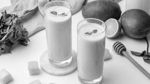 Fruit lassi