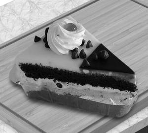 White & Dark Pastry